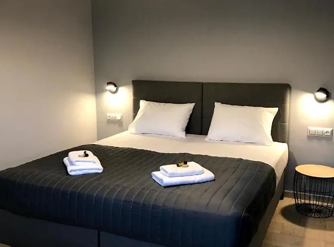 Tasoula\'S Beachside Rooms