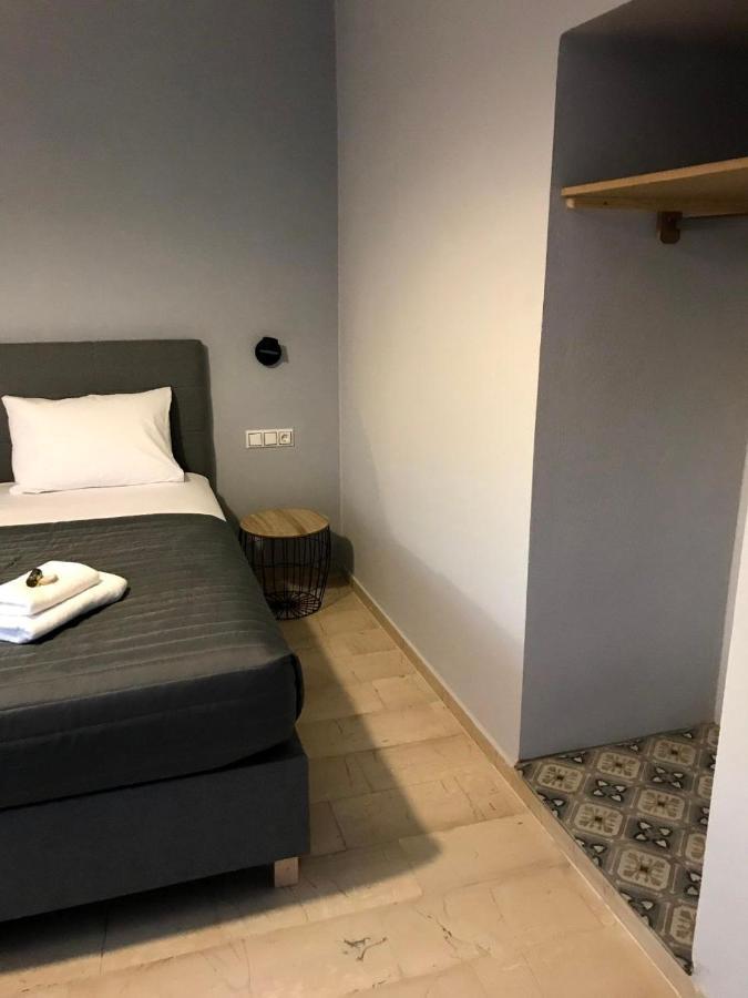 Tasoula's Beachside Apartment Palaiochora